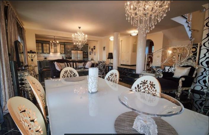Image No.4-5 Bed Villa for sale