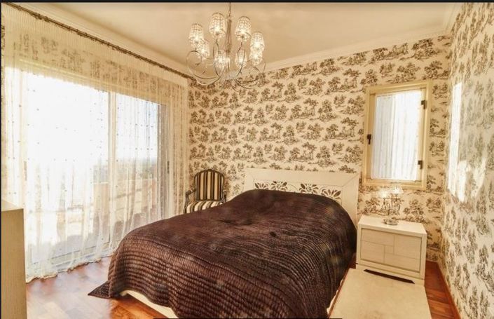 Image No.9-5 Bed Villa for sale
