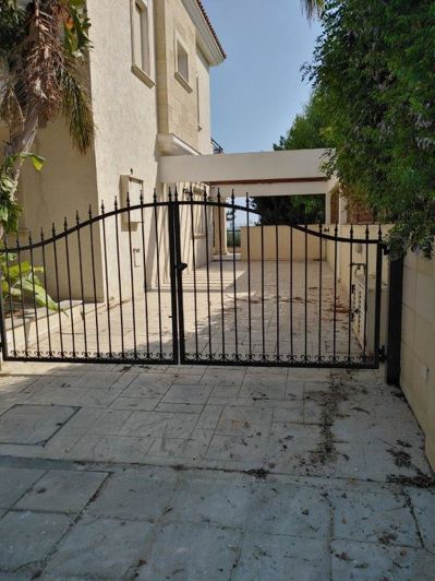 Image No.30-5 Bed Villa for sale