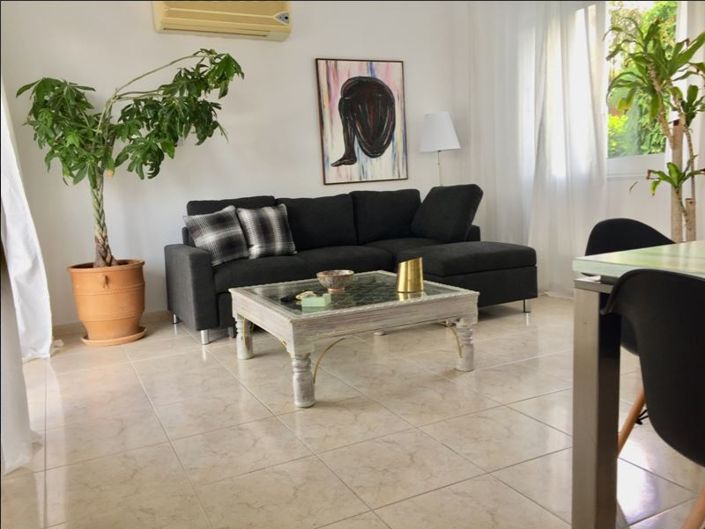 Image No.3-Villa de 3 chambres à vendre à Peyia