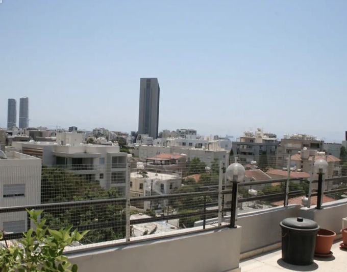 Image No.2-3 Bed Property for sale