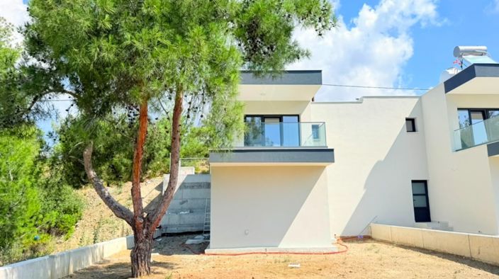 Image No.6-3 Bed Villa for sale