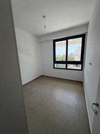 15254102337