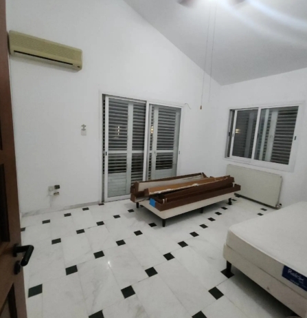 Image No.14-5 Bed Villa for sale