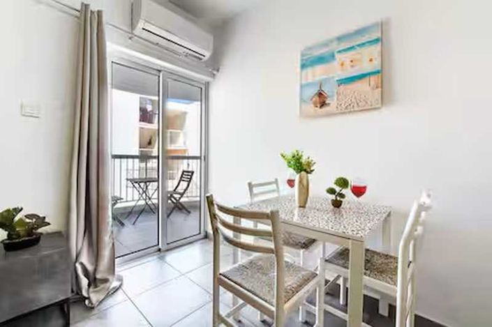 Image No.2-2 Bed Apartment for sale
