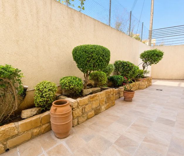 Image No.2-3 Bed Apartment for sale