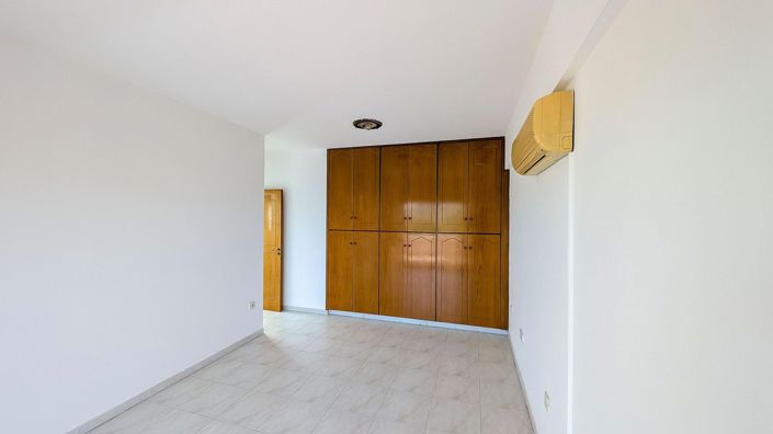 Image No.11-3 Bed Villa for sale