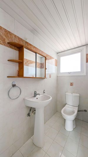 Image No.19-3 Bed Villa for sale