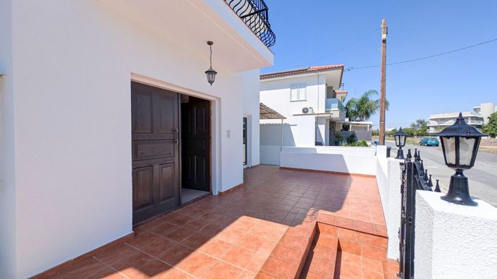Image No.4-3 Bed Villa for sale