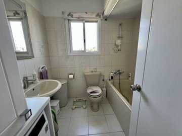 15254293973