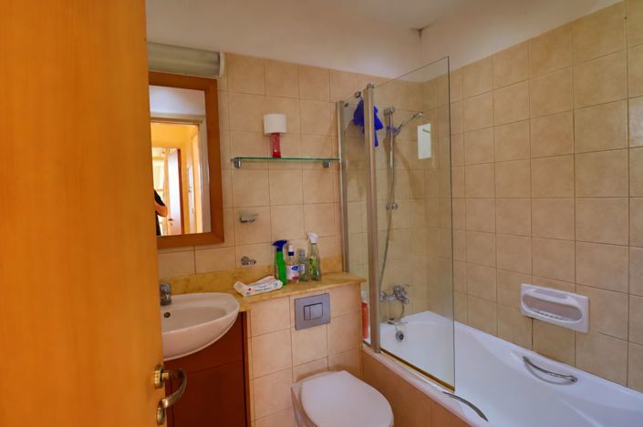 Image No.11-2 Bed Townhouse for sale