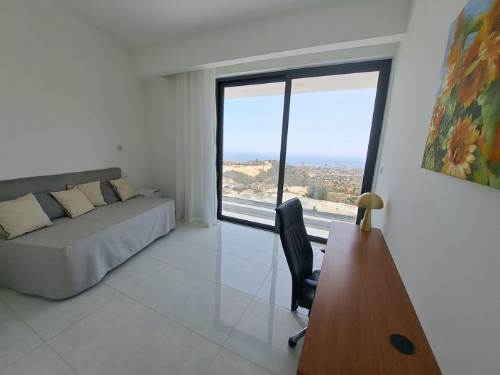 Image No.26-8 Bed Villa for sale