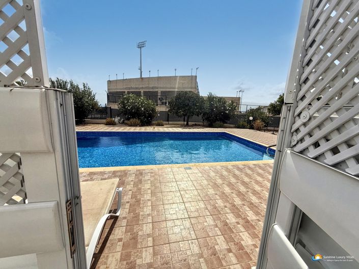 Image No.4-2 Bed Townhouse for sale