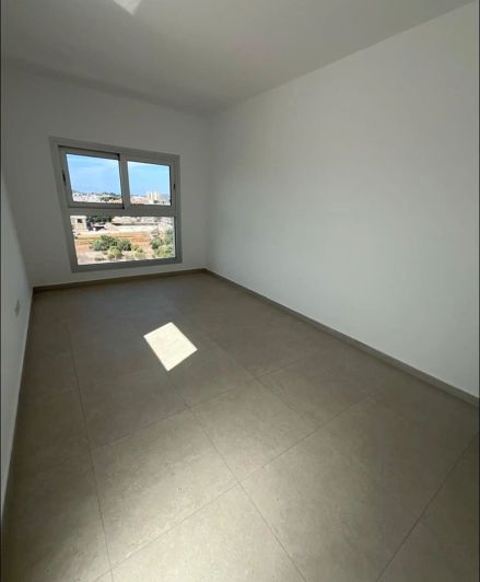 Image No.11-3 Bed Property for sale