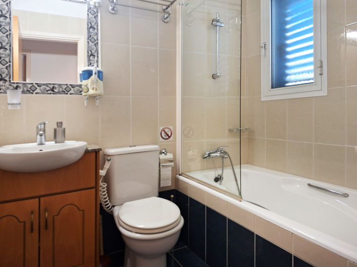 Image No.18-3 Bed Bungalow for sale