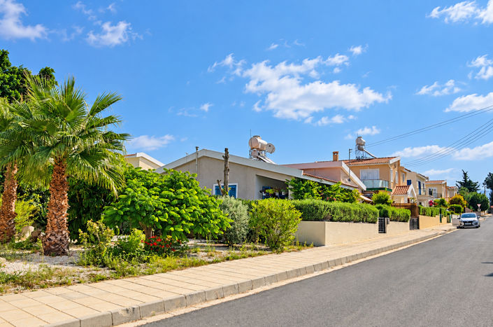 Image No.29-3 Bed Bungalow for sale