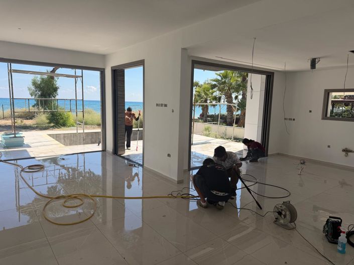Image No.2-3 Bed Villa for sale