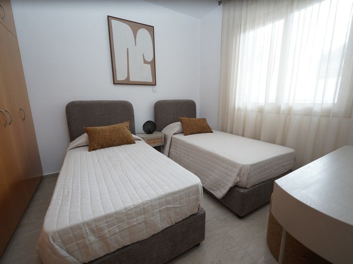 Image No.16-2 Bed Apartment for sale