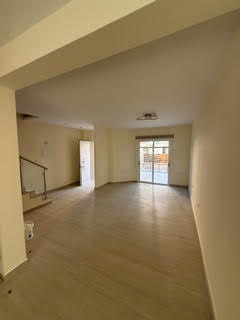 Image No.2-2 Bed Townhouse for sale