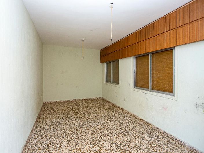 Image No.6-3 Bed Villa for sale