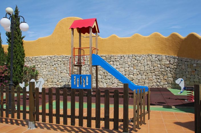 Image No.24-2 Bed Apartment for sale