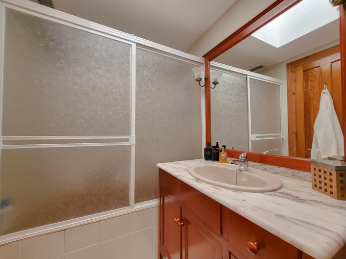 Image No.30-4 Bed Townhouse for sale