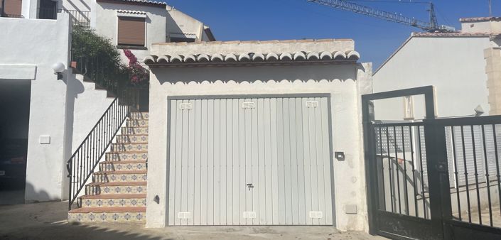 Image No.33-4 Bed Townhouse for sale