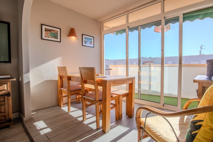 Image No.22-3 Bed Apartment for sale