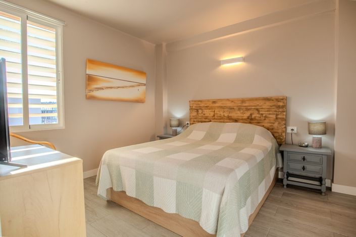 Image No.30-3 Bed Apartment for sale