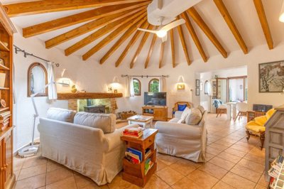 1940-villa-for-sale-in-javea-48768-large