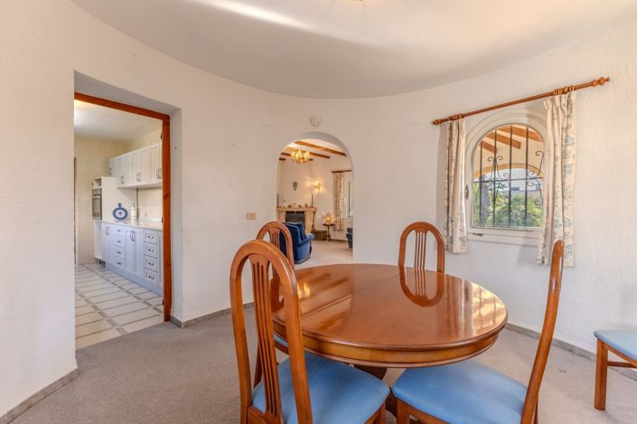 Image No.18-3 Bed Villa for sale