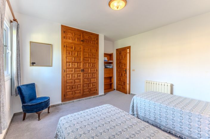 Image No.24-3 Bed Villa for sale