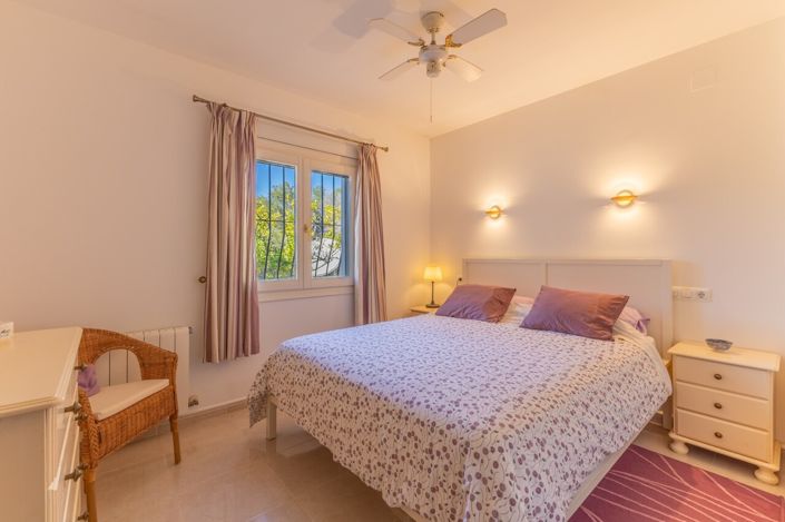 Image No.41-4 Bed Villa for sale