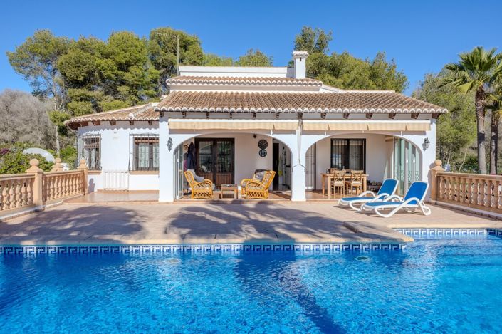 Image No.10-4 Bed Villa for sale