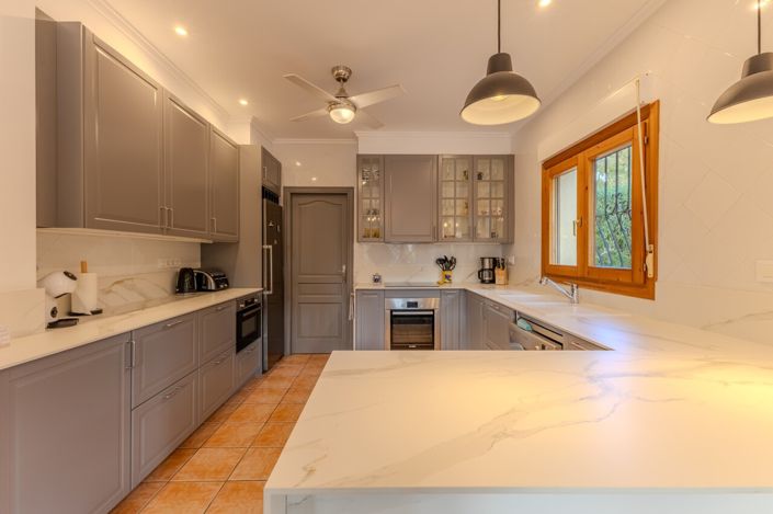 Image No.19-4 Bed Villa for sale