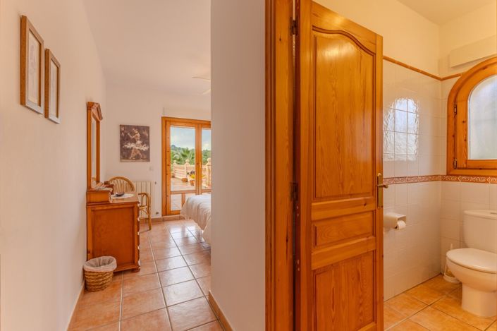 Image No.24-4 Bed Villa for sale