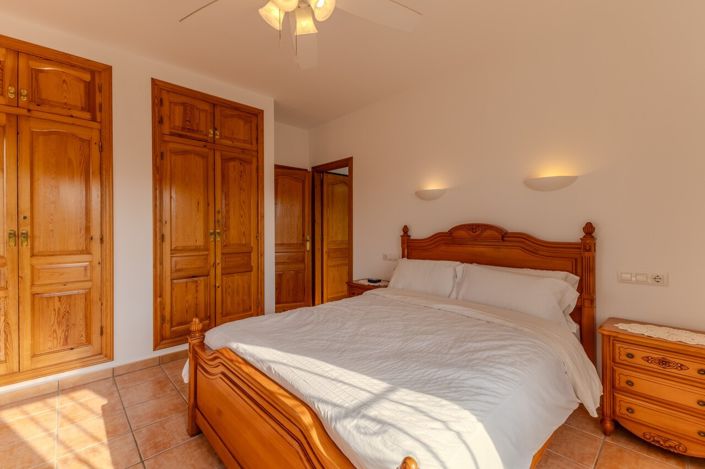 Image No.36-4 Bed Villa for sale