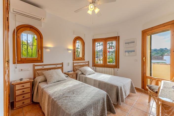 Image No.41-4 Bed Villa for sale