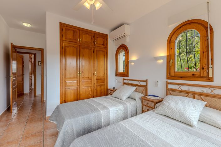 Image No.42-4 Bed Villa for sale