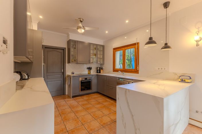 Image No.5-4 Bed Villa for sale