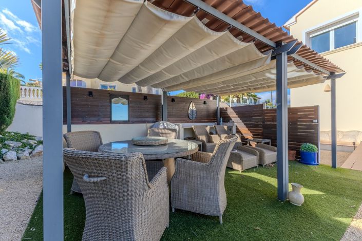 Image No.17-3 Bed Villa for sale