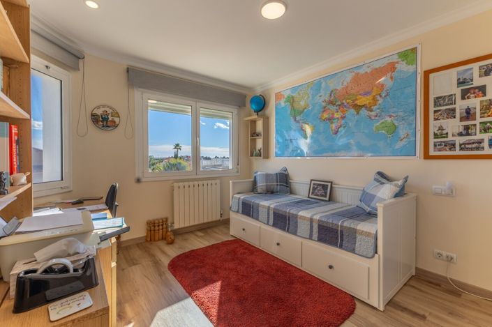 Image No.40-3 Bed Villa for sale