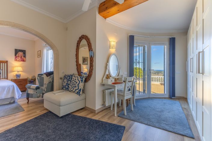 Image No.44-3 Bed Villa for sale