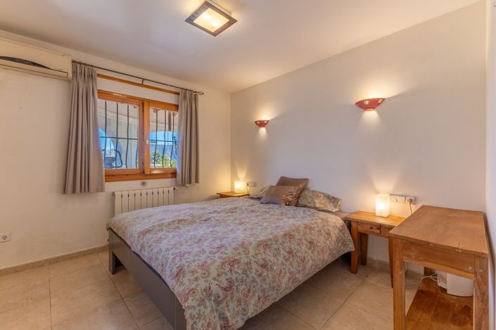 Image No.5-2 Bed Villa for sale