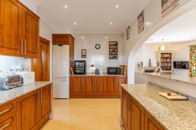 1964-villa-for-sale-in-javea-50040-large