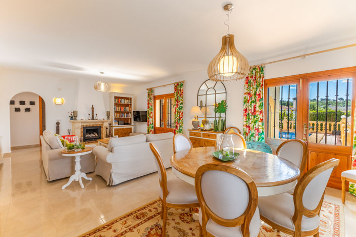 Image No.4-3 Bed Villa for sale