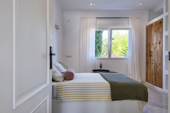 Image No.20-5 Bed Villa for sale