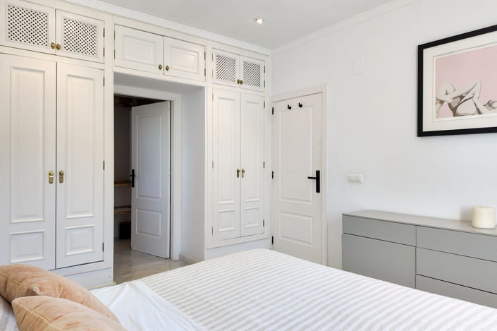 Image No.22-5 Bed Villa for sale