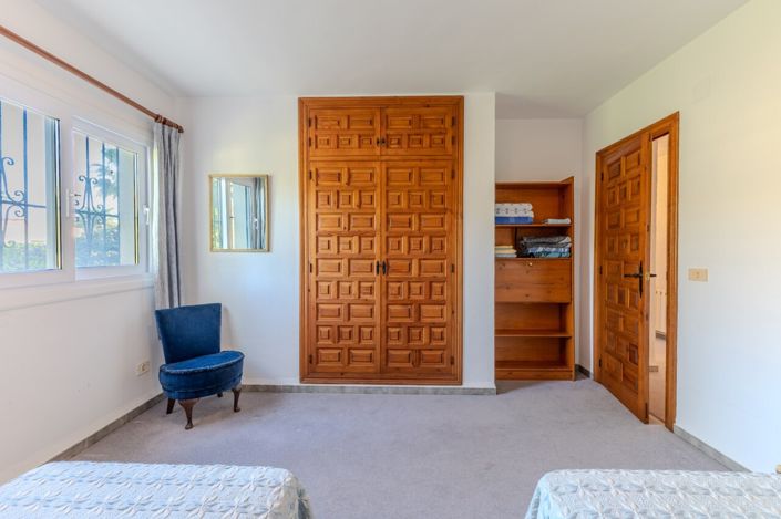 Image No.35-3 Bed Villa for sale