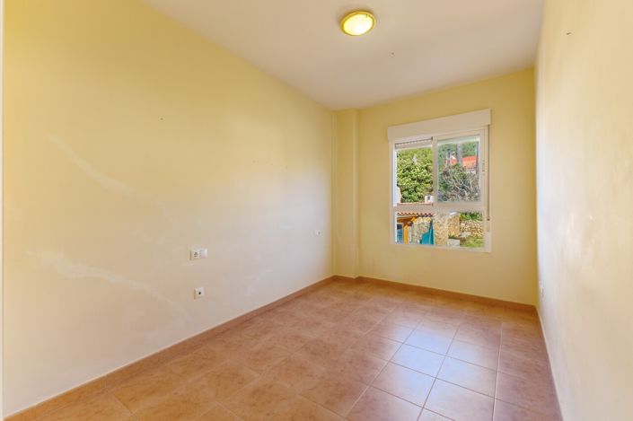 Image No.6-3 Bed Apartment for sale